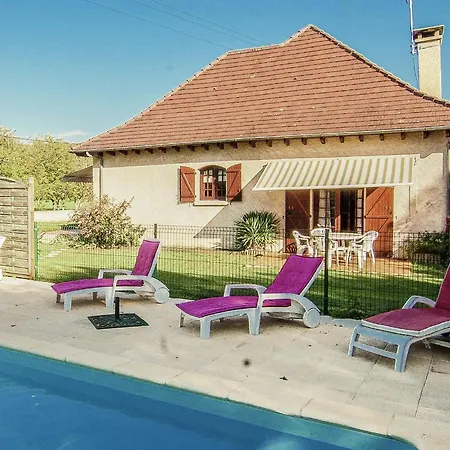 House In Perigord Noir With Private Pool, Cleaning Included Villa Condat-sur-Vezere